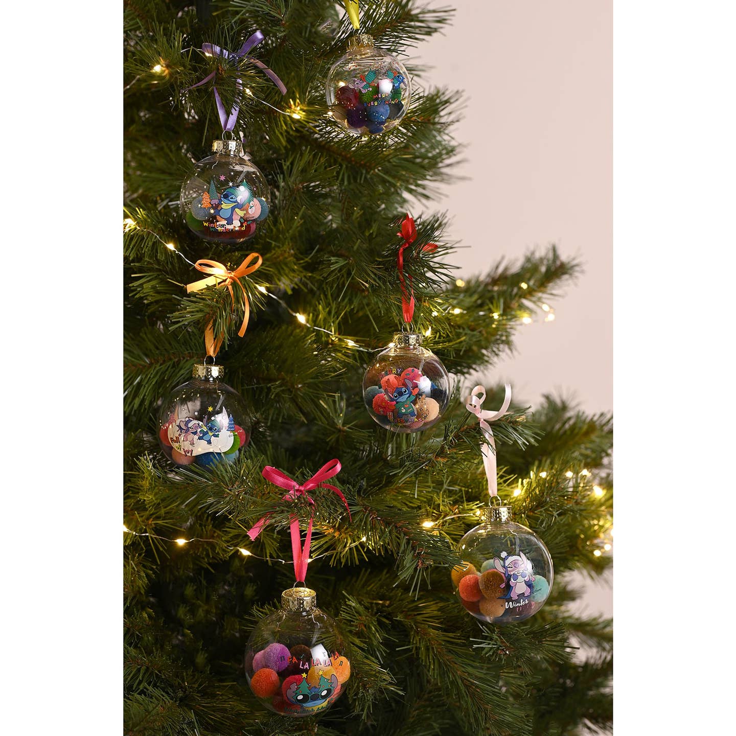 Ensemble de 7 boules de Noël Disney Stitch avec pompons