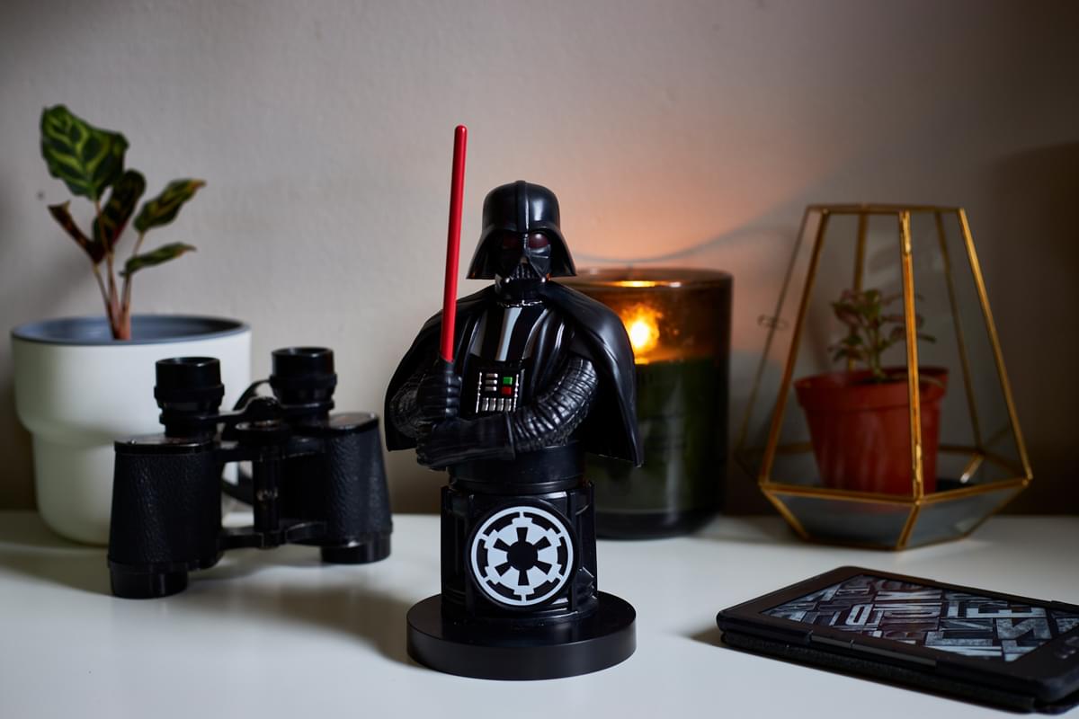 STAR WARS - Dark Vador - Support Manette & Portable - 20cm